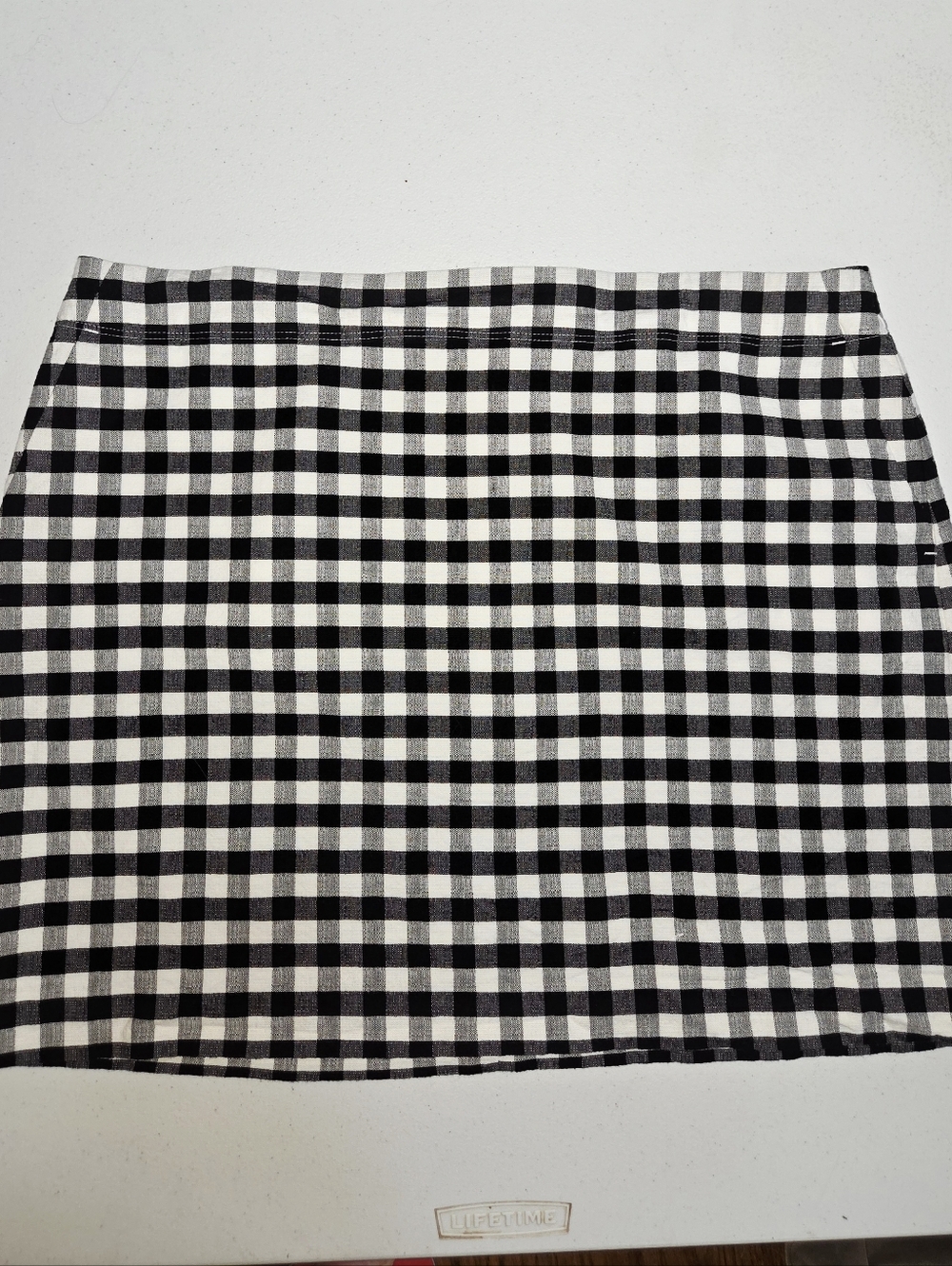 Loft black and white gingham skirt with pockets